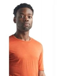 De gros ???? Icebreaker 200 Oasis Short Sleeve Crewe - T-shirt en laine mérinos homme I Hardloop ???? 16 De gros ???? Icebreaker 200 Oasis Short Sleeve Crewe - T-shirt en laine mérinos homme I Hardloop ???? -Icebreaker Shop icebreaker 200 oasis short sleeve crewe t shirt homme black 5